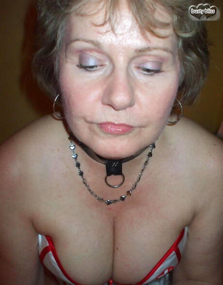 TAC Amateurs are proud to present you with a xxx photos featuring Busty Bliss in sucks on cock scene