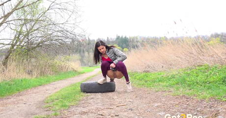 Got 2 Pee are excited to present you with xxx gallery showcasing Billie in watersport fantasy